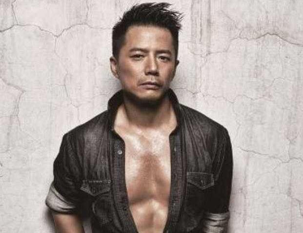 ���Ⱥ�������誣����Ϊʲô�����д����ӣ�