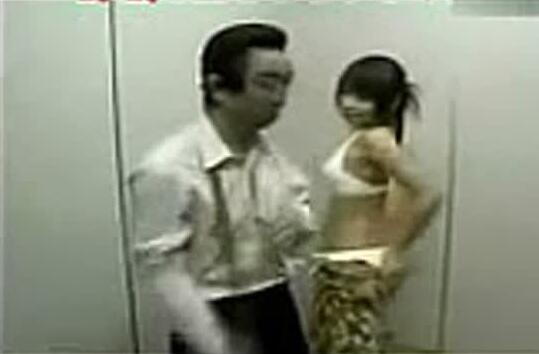 �Ϻ��������¼����Ϻ�����������ô���£�