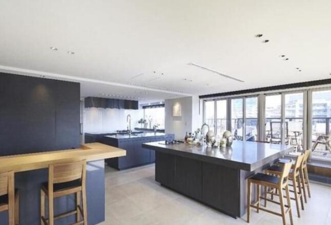 ��������Ϫ�з����׹ⴥý���������������ͺ�����0523+xh