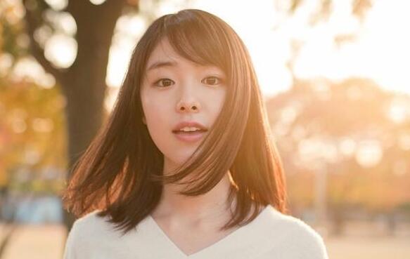 ��������Я����С������Ӣ���,���������Ǹ