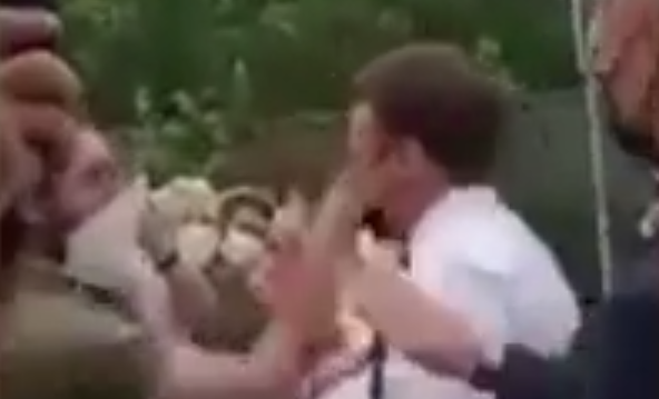 ������ͳ�����������г���ͻ������,�����˱���