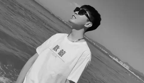 ���Ǿ�����ѧ�ݾ�������Ч����,��ѧ������̾���籩������