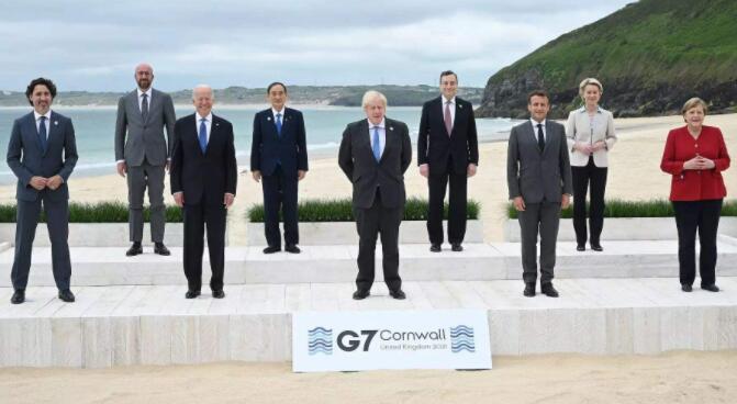 �߹������Ʋö���˹