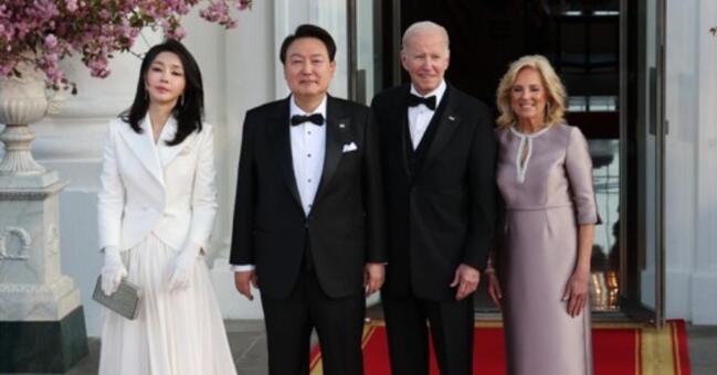 ������һ���˷�������ʱװ��