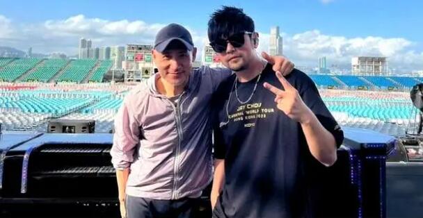 �ӷ�ȥ���ܽ����ݳ���·�ϱ�ץ