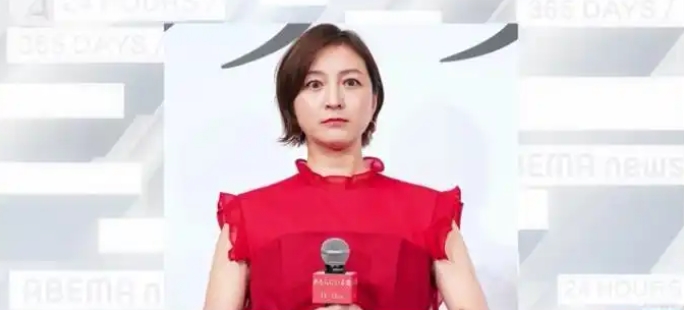 �ձ�Ů�ǹ�ĩ���ӱ���