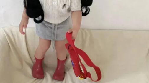 ��������ʮ����Ů�����´���